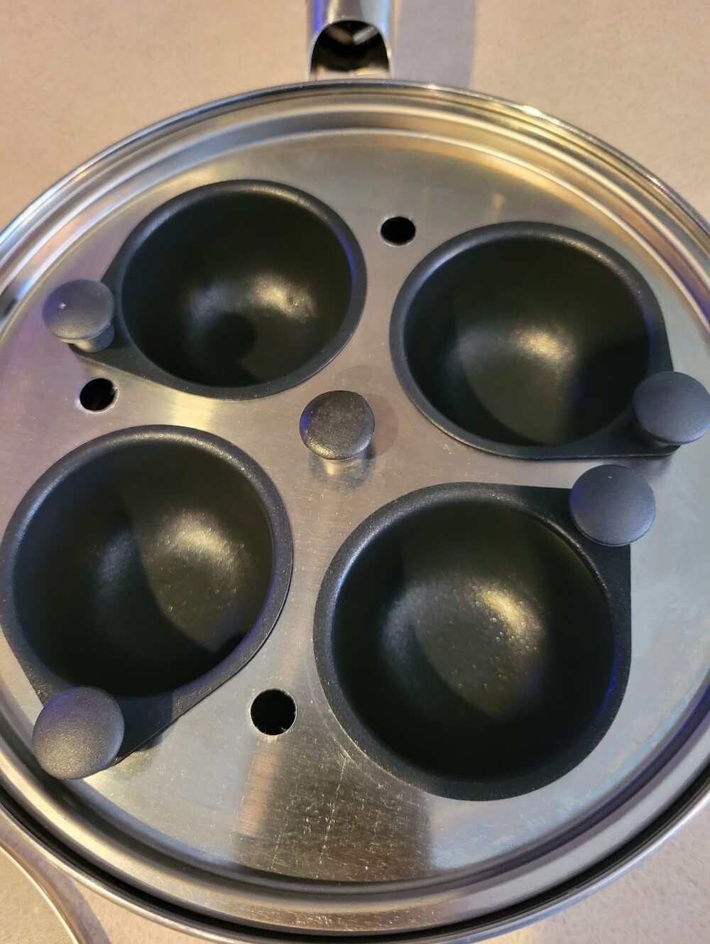 Modern Innovations 8 Inch Stainless Steel 4 Egg Poacher Pan With Lid - Picture 2 of 12